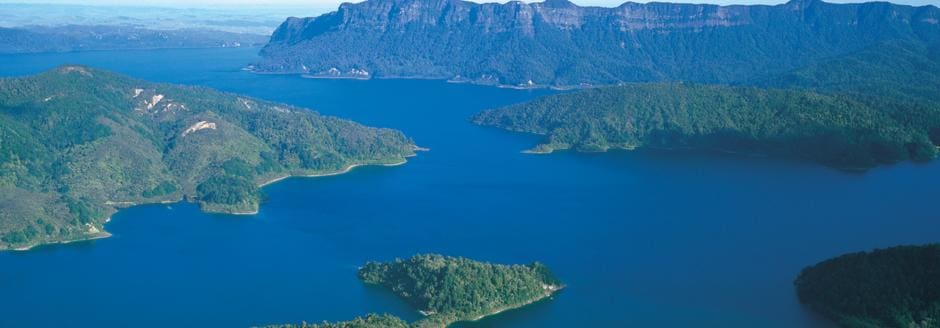 fiord lake waikaremoana